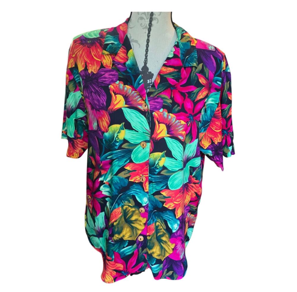 Vintage Retro 80s Tag Hawaiian Shirt Size M